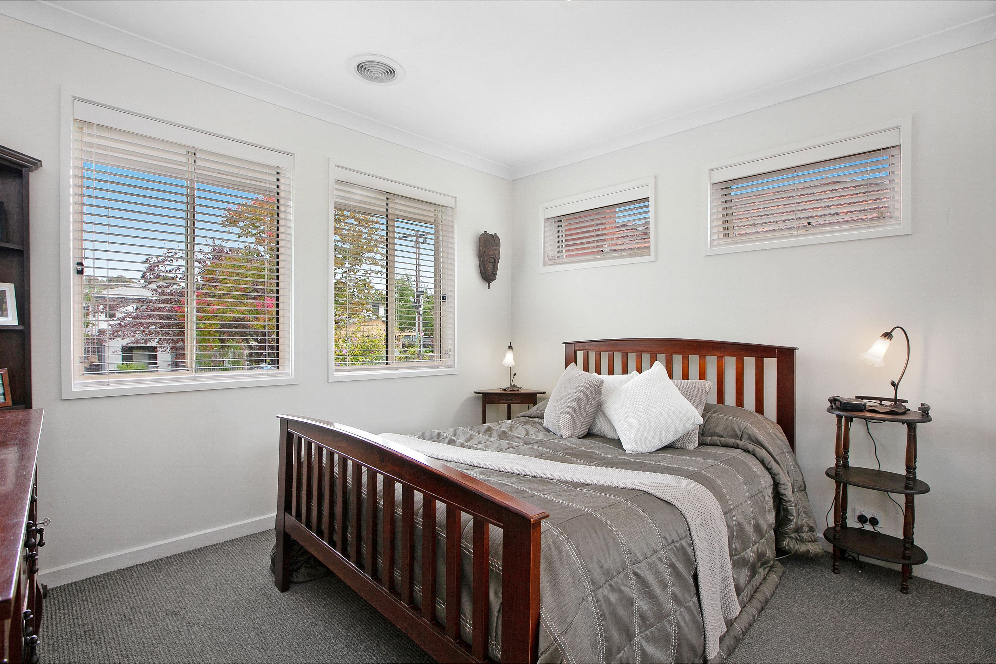 21 Evans Crescent, Reservoir VIC 3073, Reservoir - Thumbnail 5