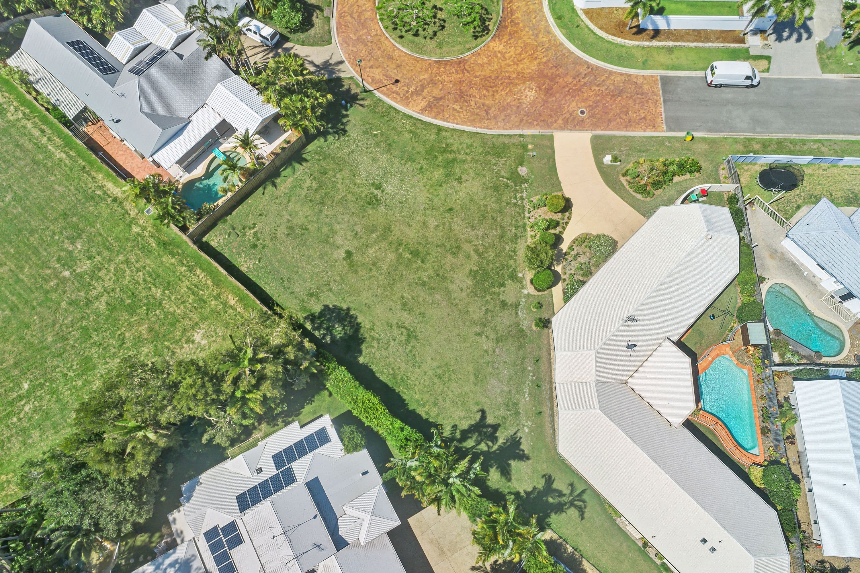 5 Oceanmist Court, Noosaville QLD 4566, Noosaville - Thumbnail 3
