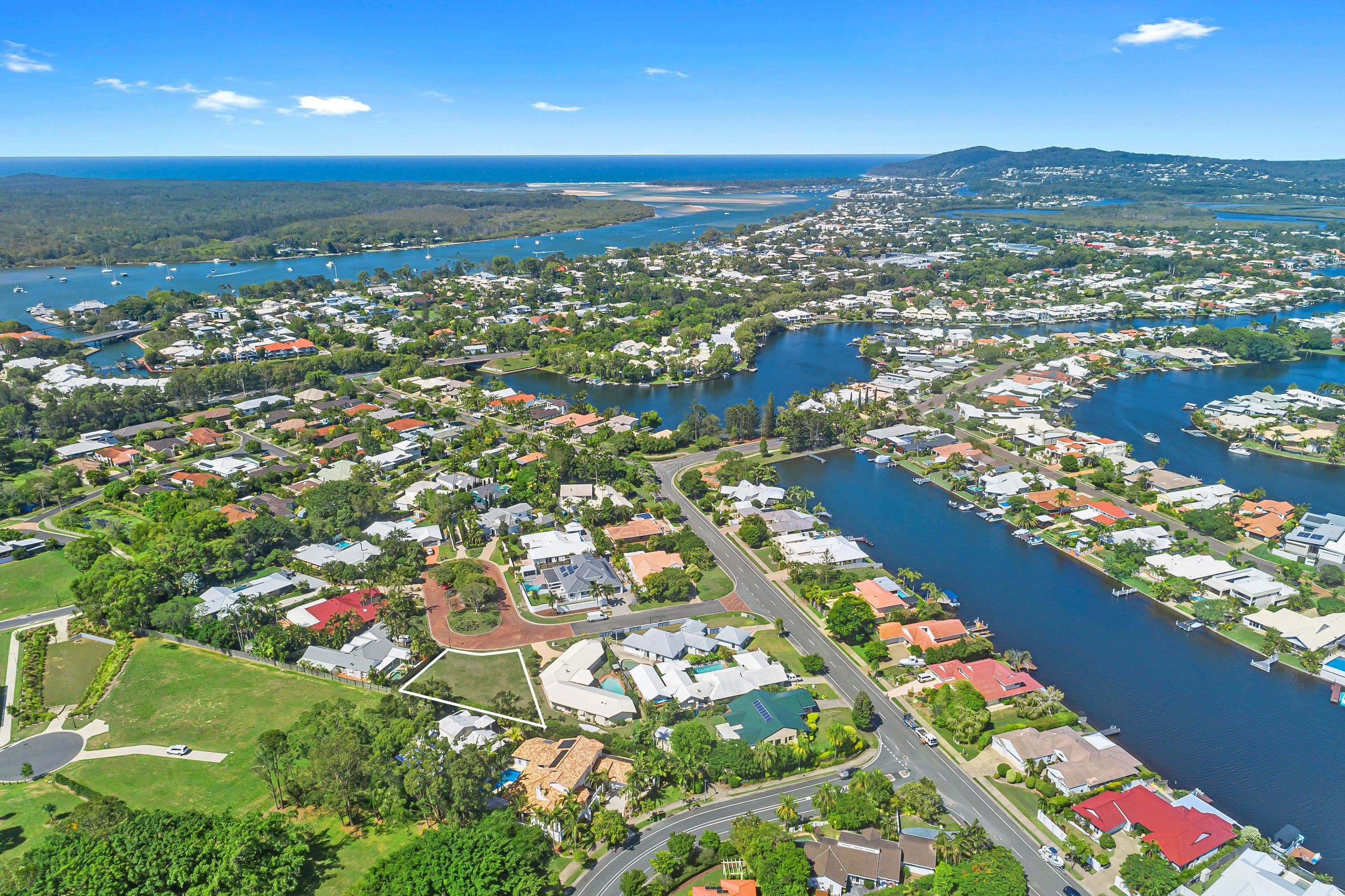 5 Oceanmist Court, Noosaville QLD 4566, Noosaville - Thumbnail 5