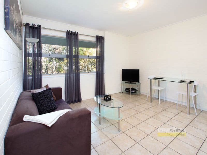 70 Kent Road, WOOLOOWIN QLD 4030, Wooloowin - Image 1