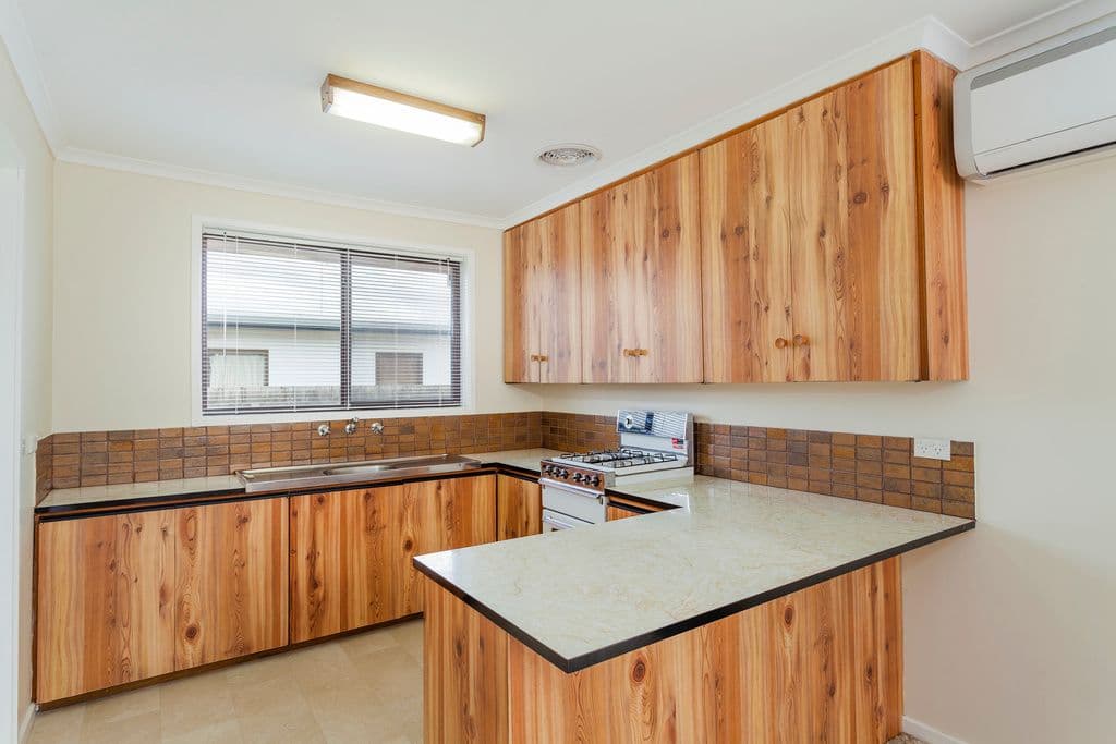 315 Boundary Road, ST ALBANS PARK VIC 3219, St Albans Park - Thumbnail 3