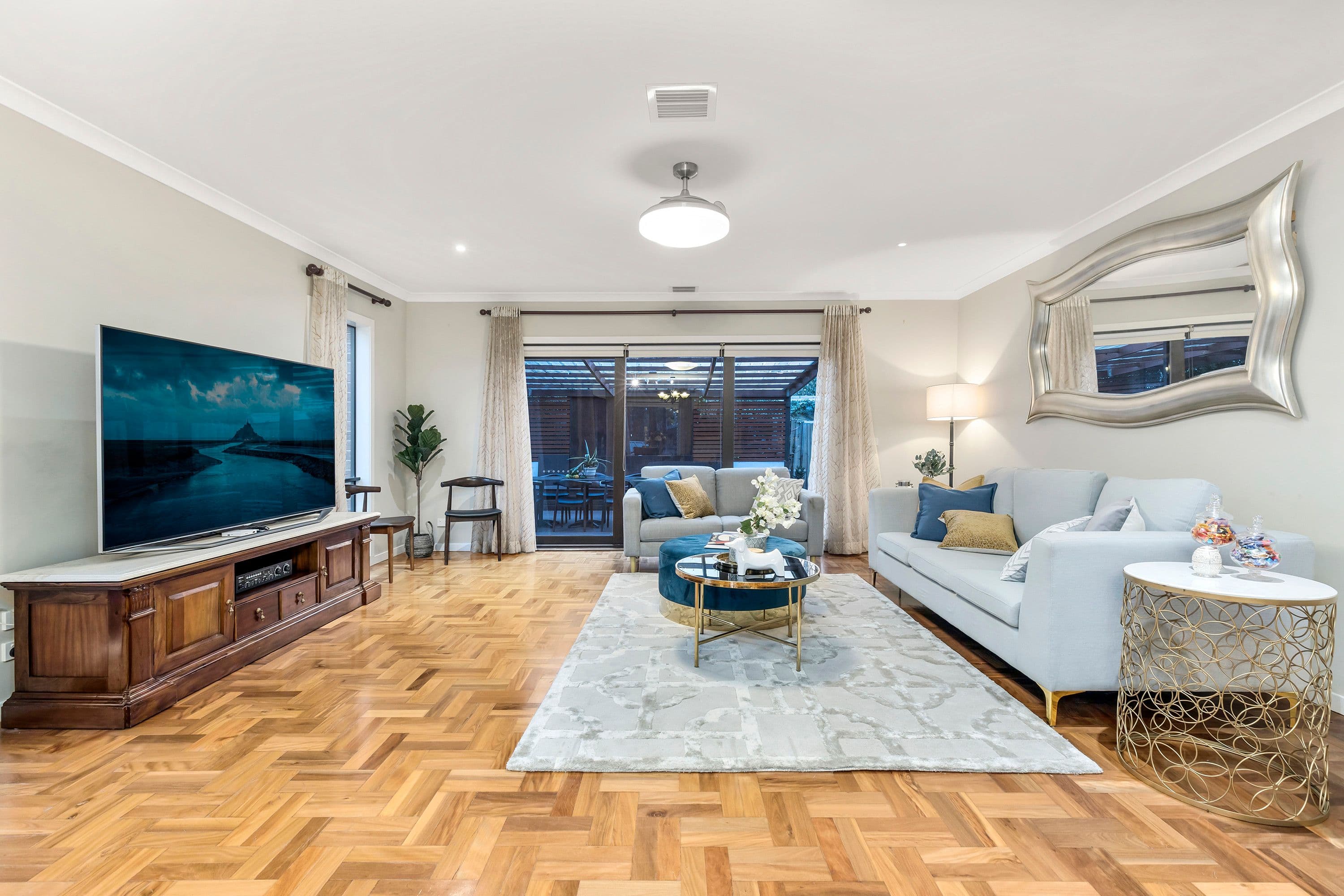 8 Milgate Court, Forest Hill VIC 3131, Forest Hill - Thumbnail 2