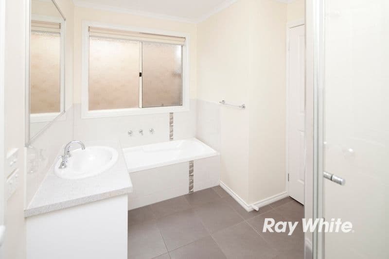 196 North Road, LANGWARRIN VIC 3910, Langwarrin - Thumbnail 8