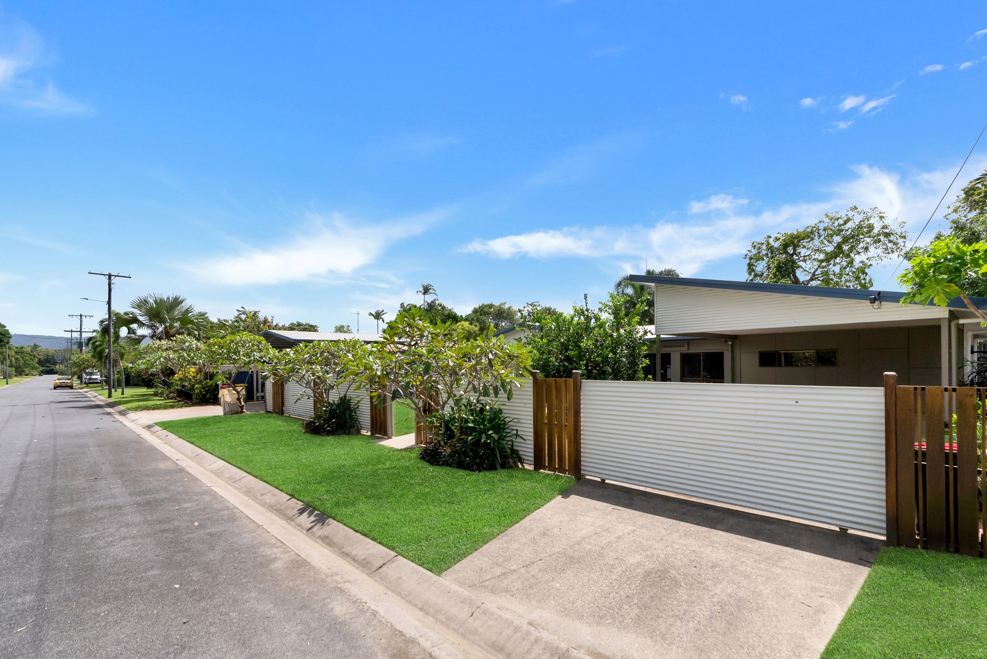 6 Magnolia Street, Holloways Beach QLD 4878, Holloways Beach - Thumbnail 6