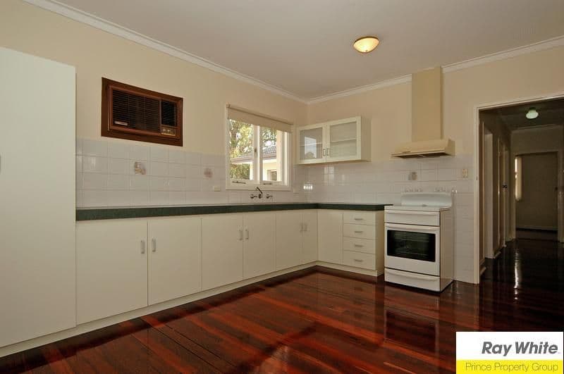 35 Marriot Way, MORLEY WA 6062, Morley - Thumbnail 5