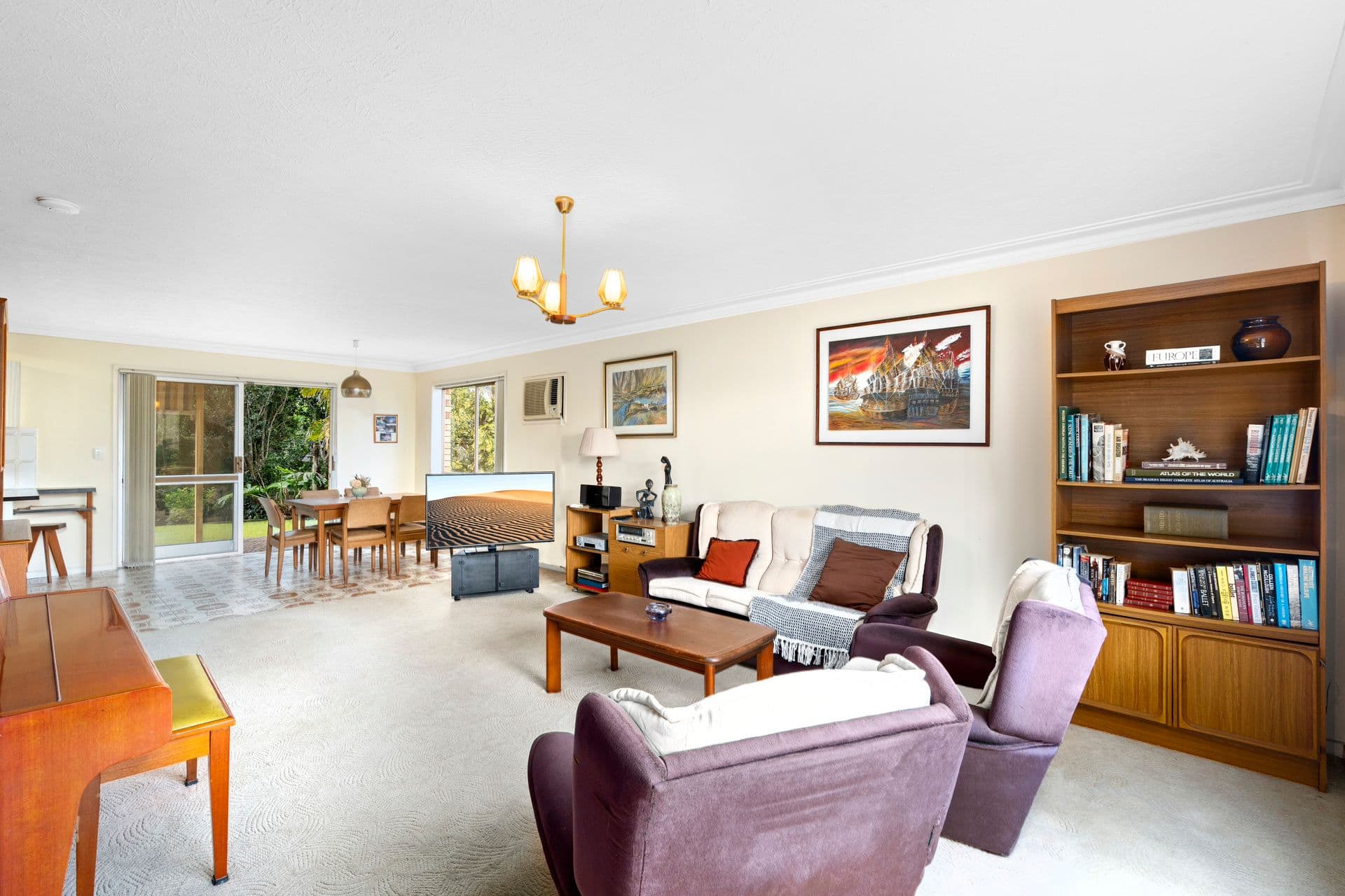 7 Seaview Parade, Elanora QLD 4221, Elanora - Thumbnail 5