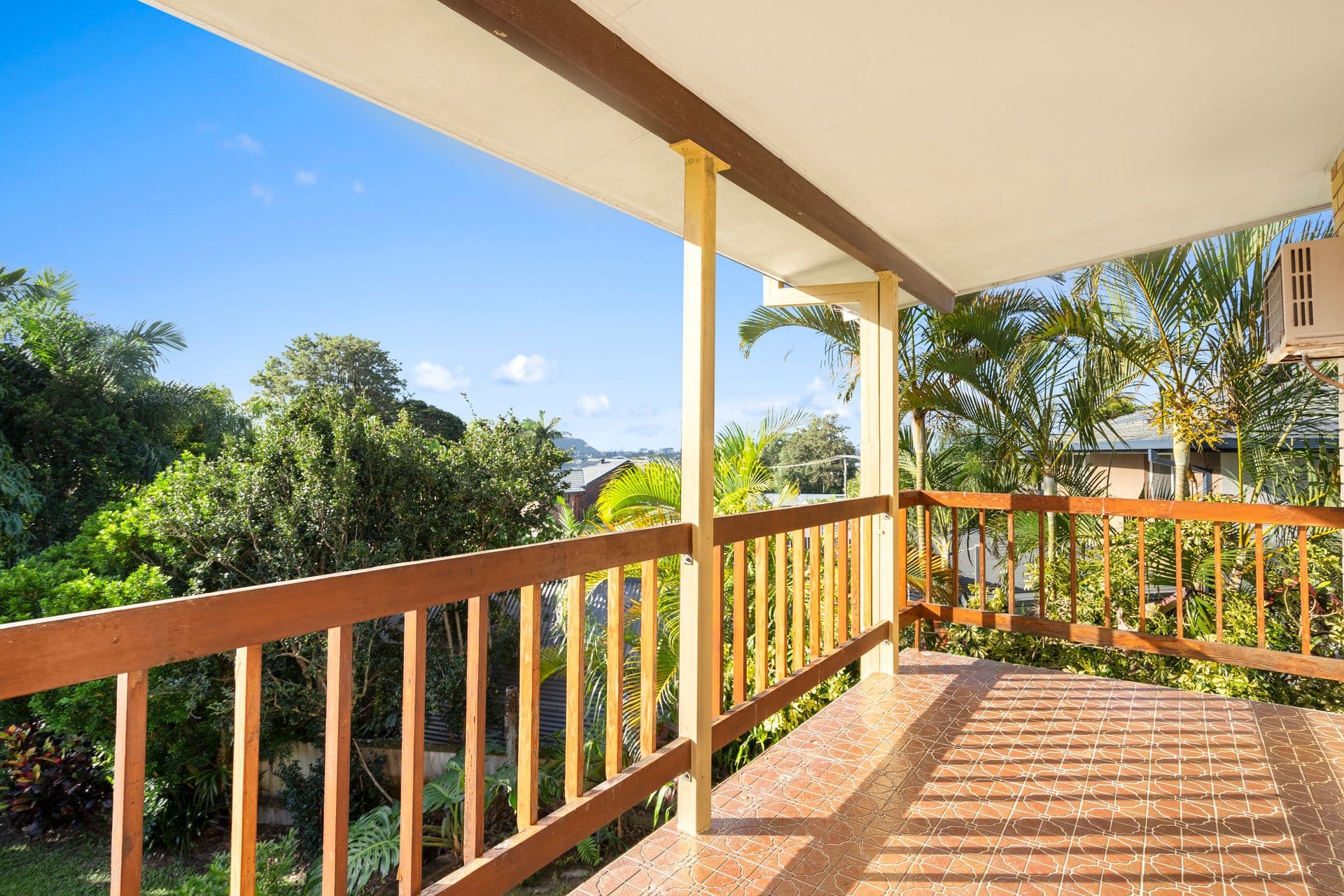 7 Seaview Parade, Elanora QLD 4221, Elanora - Thumbnail 7