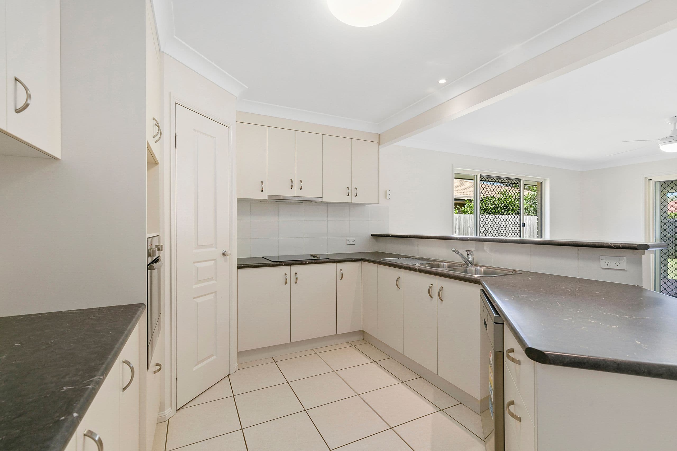 64 South Street, Thornlands QLD 4164, Thornlands - Thumbnail 2