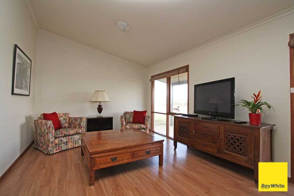 897 Back Creek Road, Gundaroo - Thumbnail 4