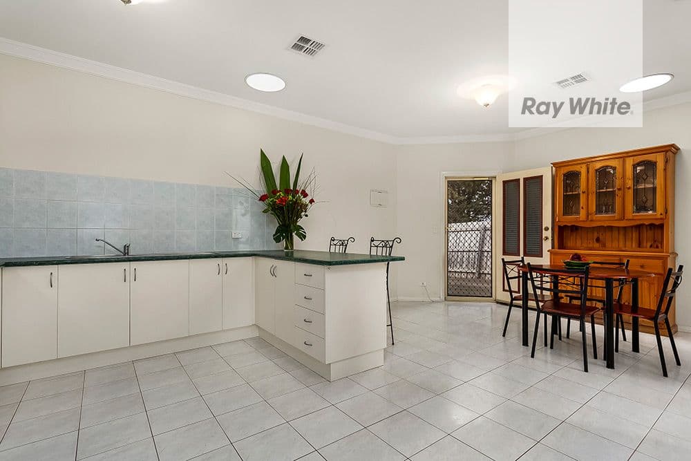 861 Pascoe Vale Road, Glenroy VIC 3046, Glenroy - Thumbnail 4