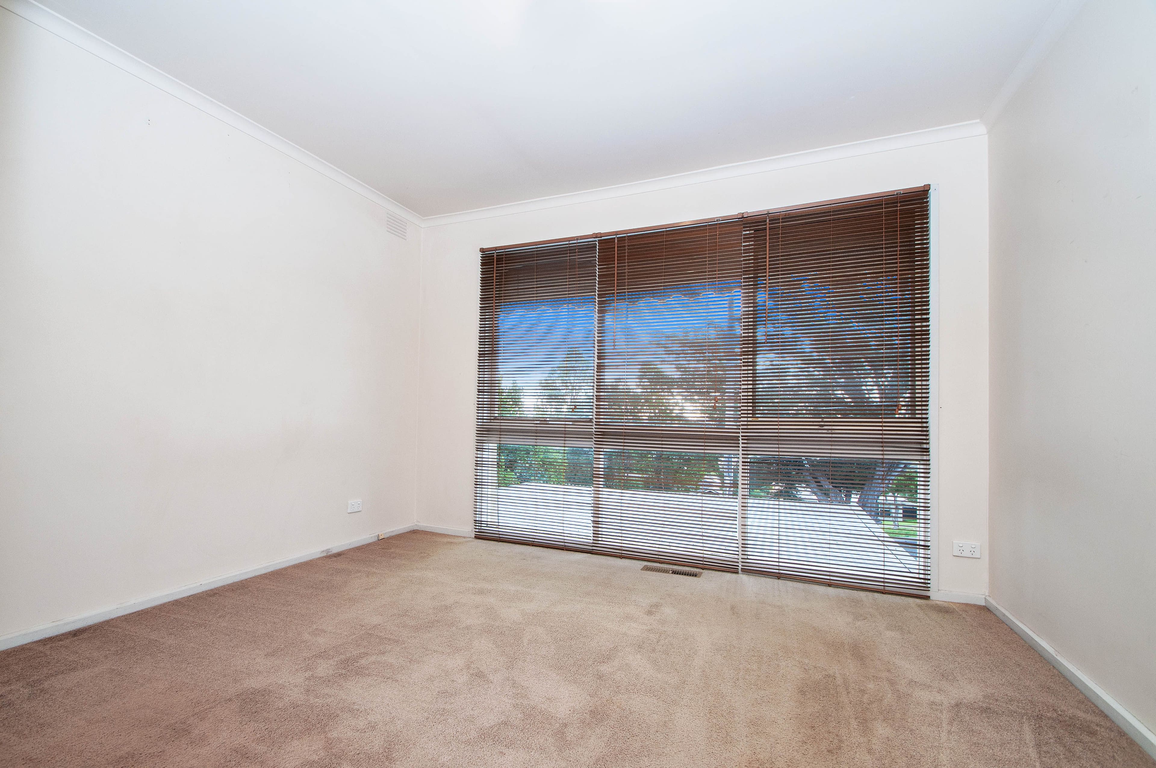 16 Edward Road, Chirnside Park VIC 3116, Chirnside Park - Thumbnail 8