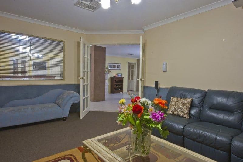 5 Sherlock Rise, CARRAMAR WA 6031, Carramar - Thumbnail 3