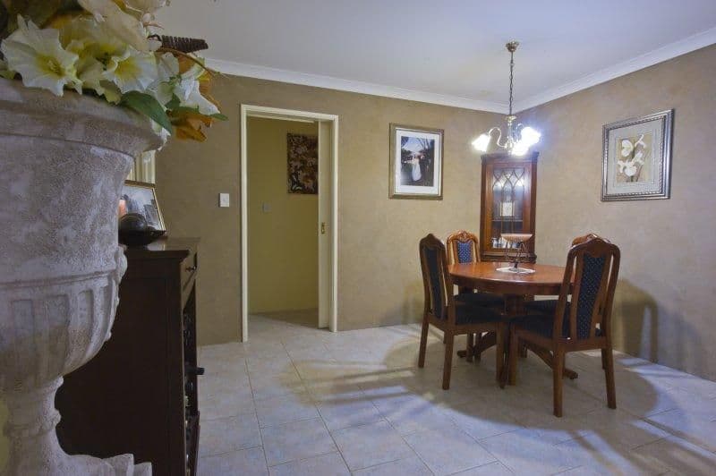 5 Sherlock Rise, CARRAMAR WA 6031, Carramar - Thumbnail 4