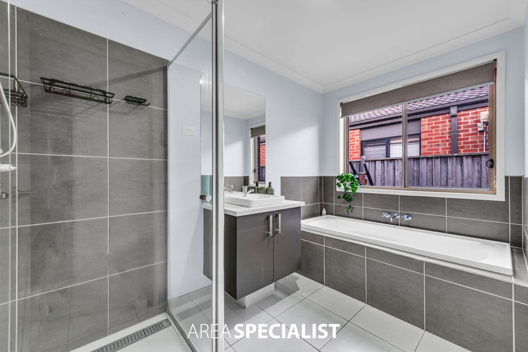 46 Brocker Street, Clyde North, VIC 3978, Clyde North - Thumbnail 7