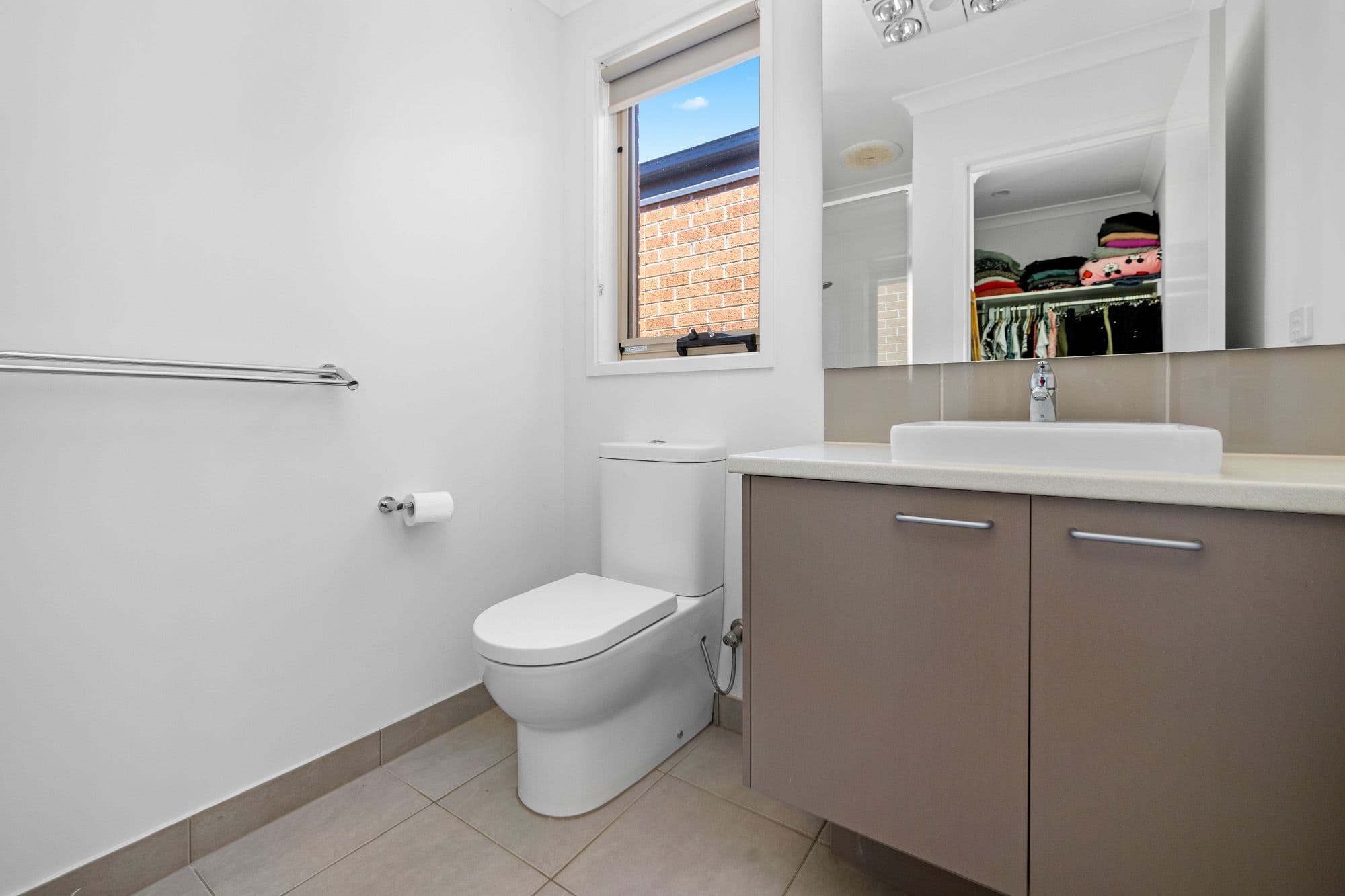 23 Harogen Drive, Werribee VIC 3030, Werribee - Thumbnail 3