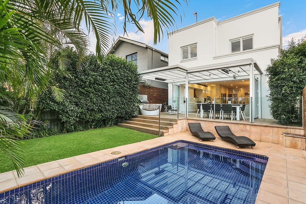 14 Gilgandra Road, North Bondi - Image 1