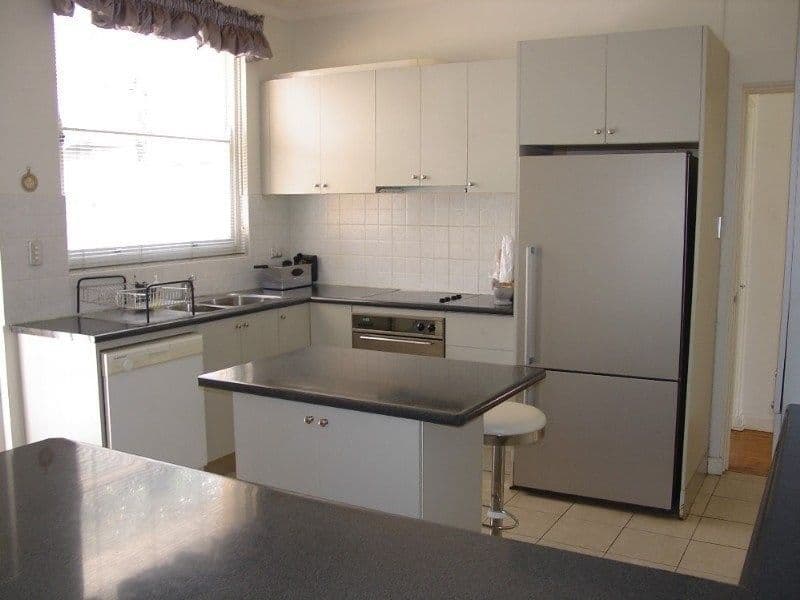 33 Paris Avenue, EARLWOOD NSW 2206, Earlwood - Thumbnail 3