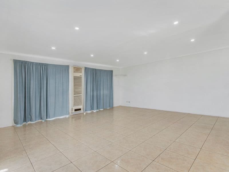 2 Coventry Place, Melton South VIC 3338, Melton South - Thumbnail 6