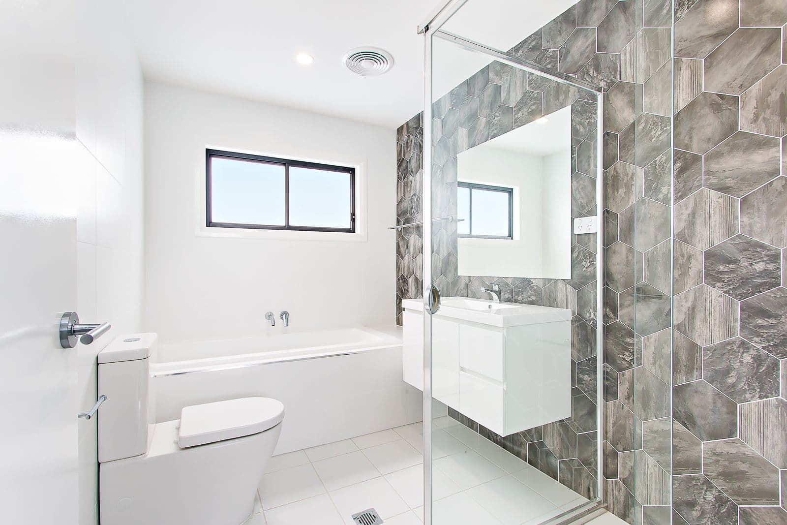 32 Kokera Street, Wallsend - Thumbnail 3