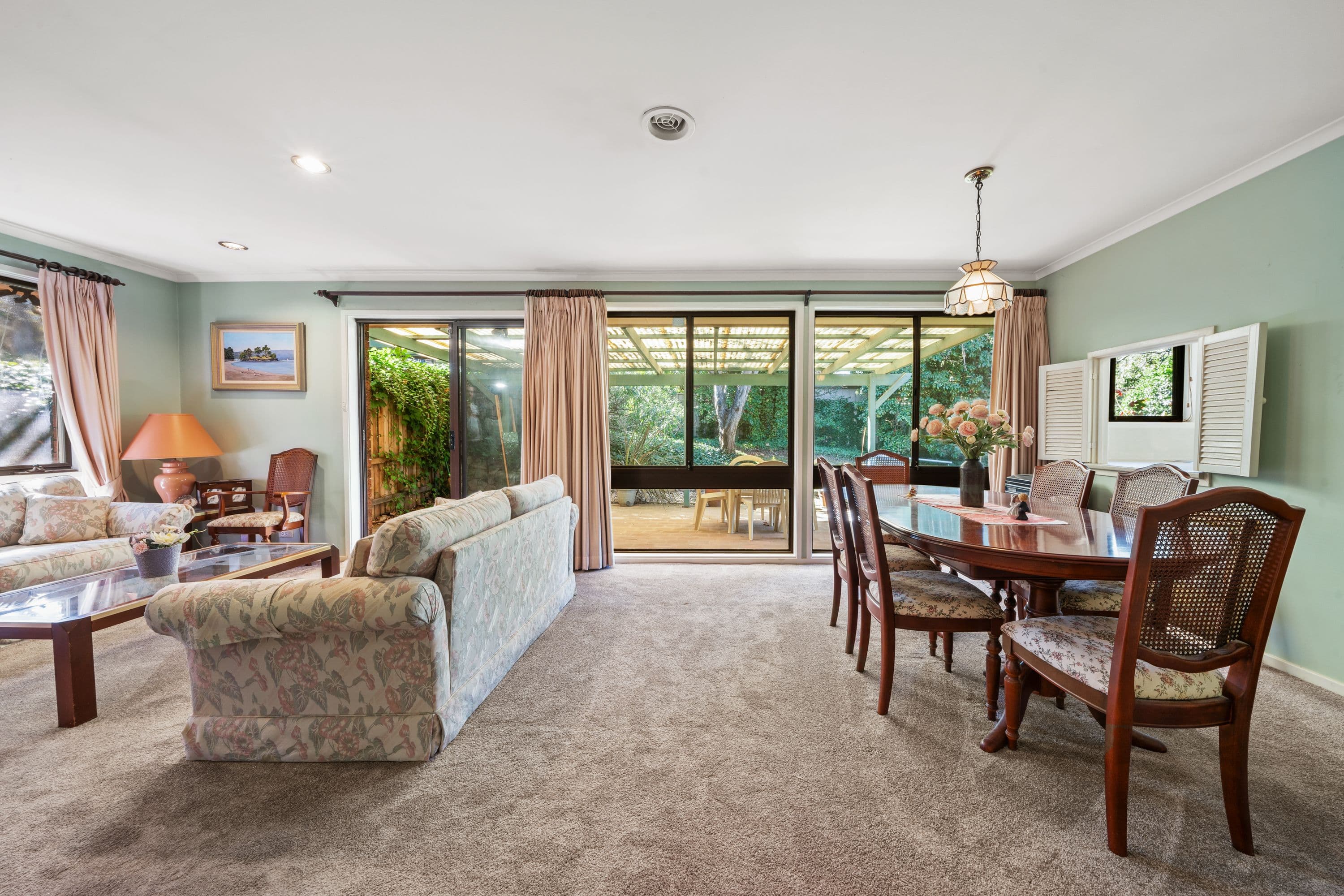 19 Whitfeld Street, Monash ACT 2904, Monash - Thumbnail 2