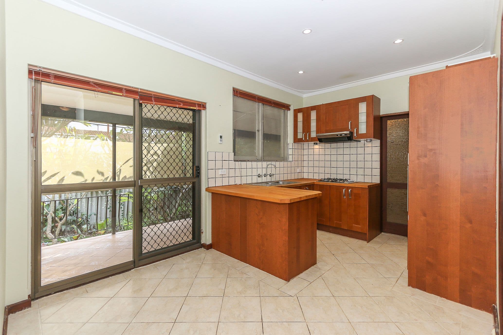 11 Ambridge Street, Hamersley WA 6022, Hamersley - Thumbnail 2