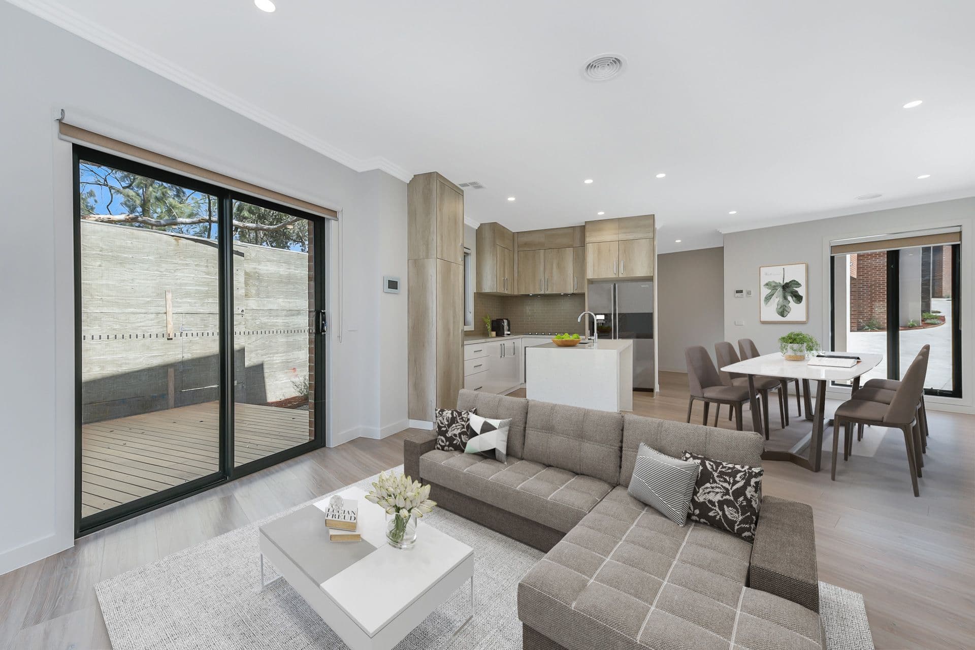 81 Aldridge Street, Endeavour Hills VIC 3802, Endeavour Hills - Thumbnail 2