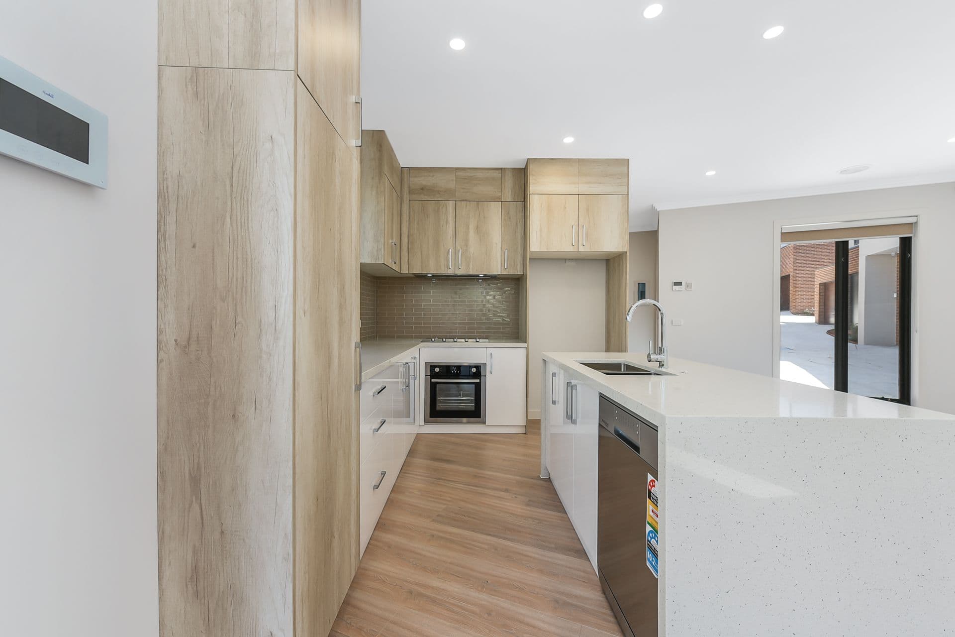 81 Aldridge Street, Endeavour Hills VIC 3802, Endeavour Hills - Thumbnail 3