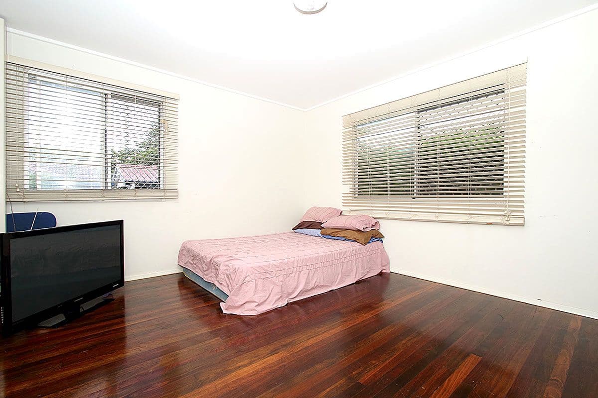 7 Alfred Street, Riverview QLD 4303, Riverview - Thumbnail 7
