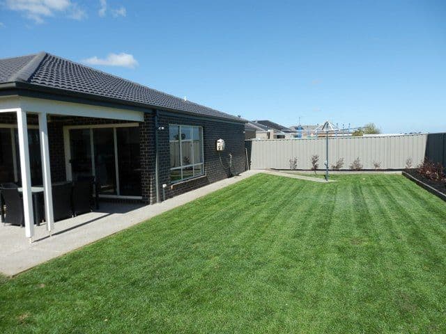 9 Westin Place, ECHUCA VIC 3564, Echuca - Thumbnail 3