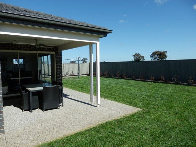 9 Westin Place, ECHUCA VIC 3564, Echuca - Thumbnail 4