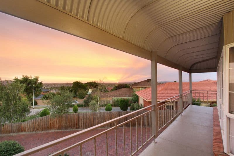 4 Coowarra Court, FERNTREE GULLY VIC 3156, Ferntree Gully - Thumbnail 8