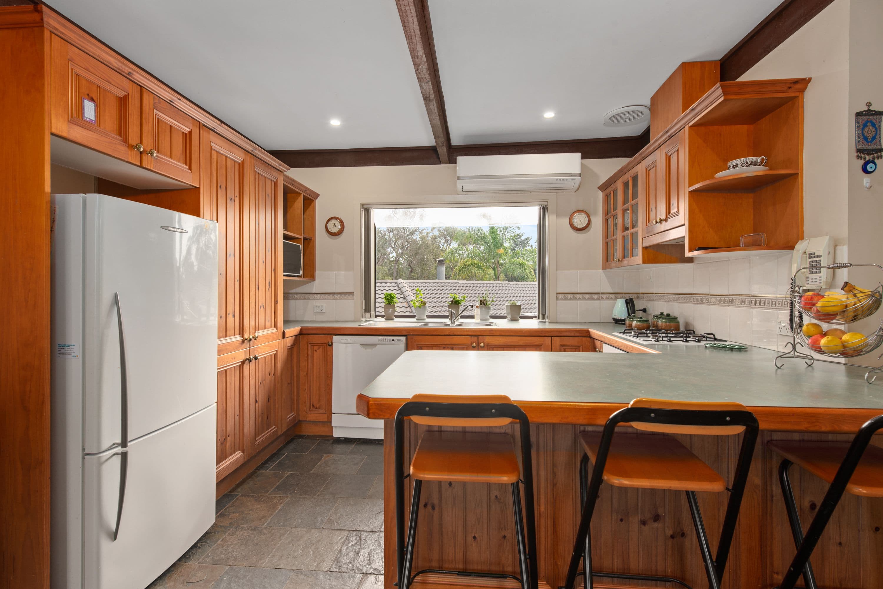 64 Quinn Crescent, Mount Evelyn VIC 3796, Mount Evelyn - Thumbnail 5