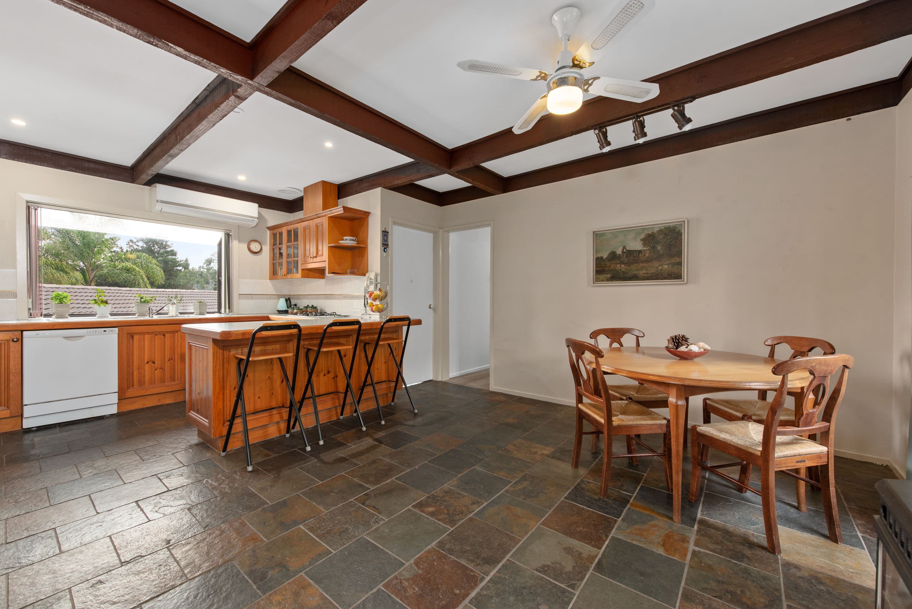 64 Quinn Crescent, Mount Evelyn VIC 3796, Mount Evelyn - Thumbnail 6