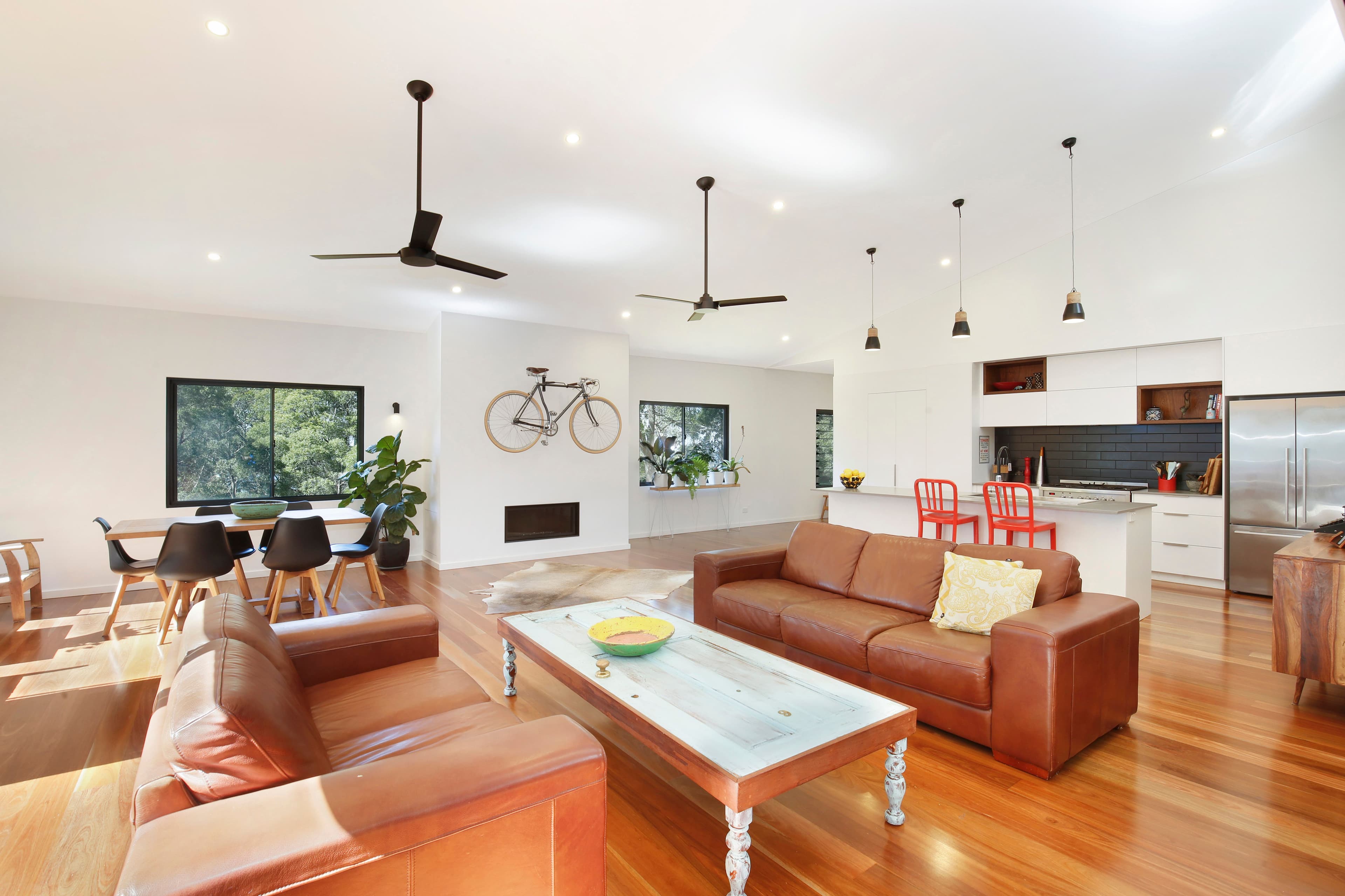 64 Armagh Parade, Thirroul - Thumbnail 3