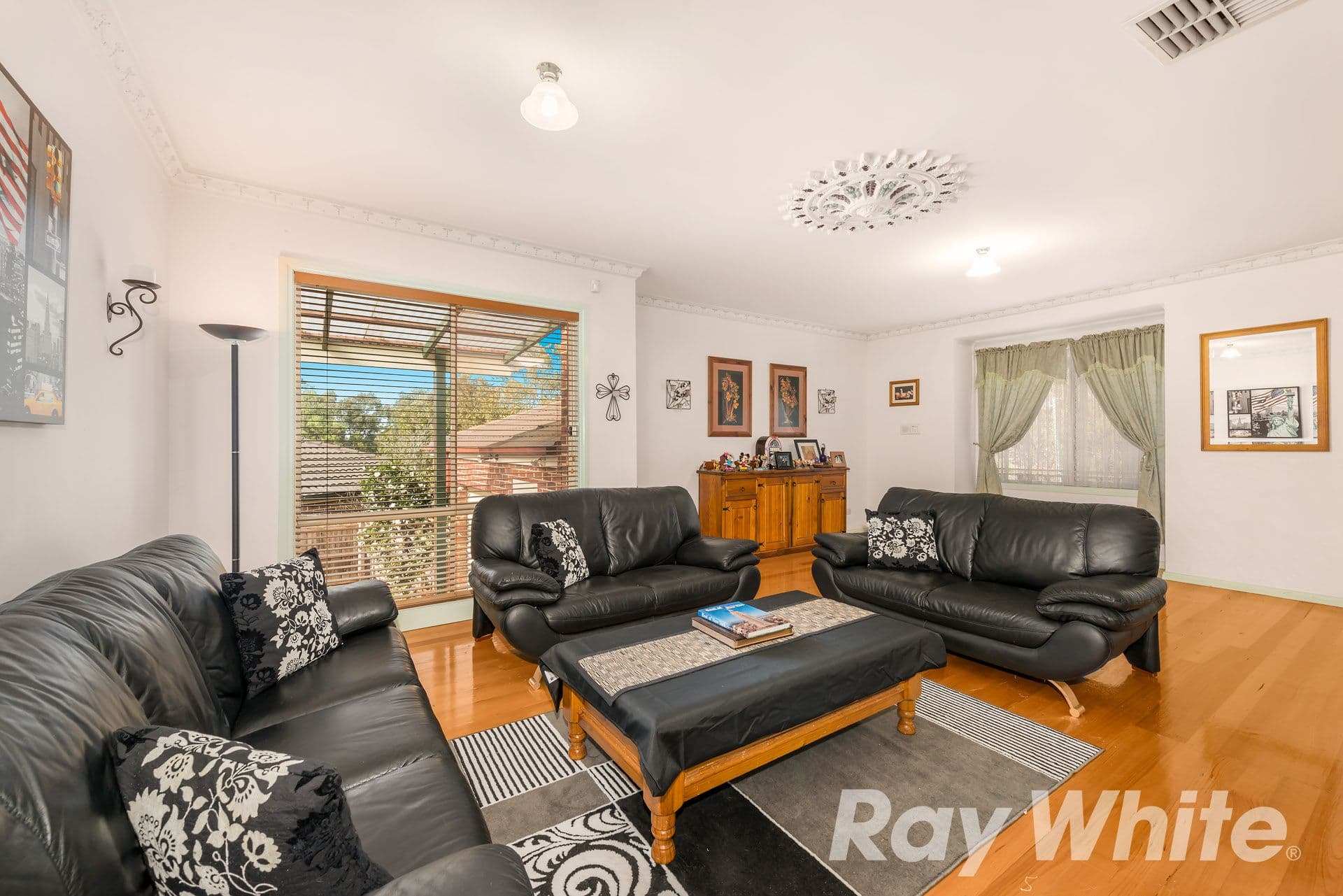 4 Stockdale Way, Mill Park VIC 3082, Mill Park - Thumbnail 5