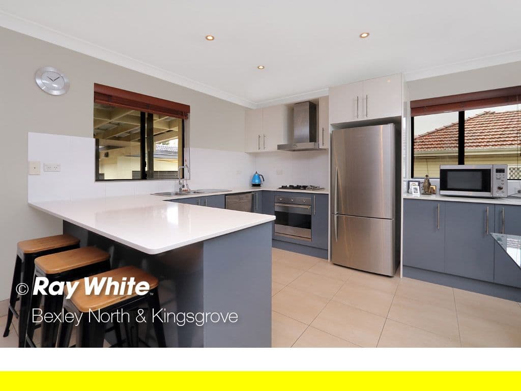 72 Rogers Street, Roselands - Thumbnail 2
