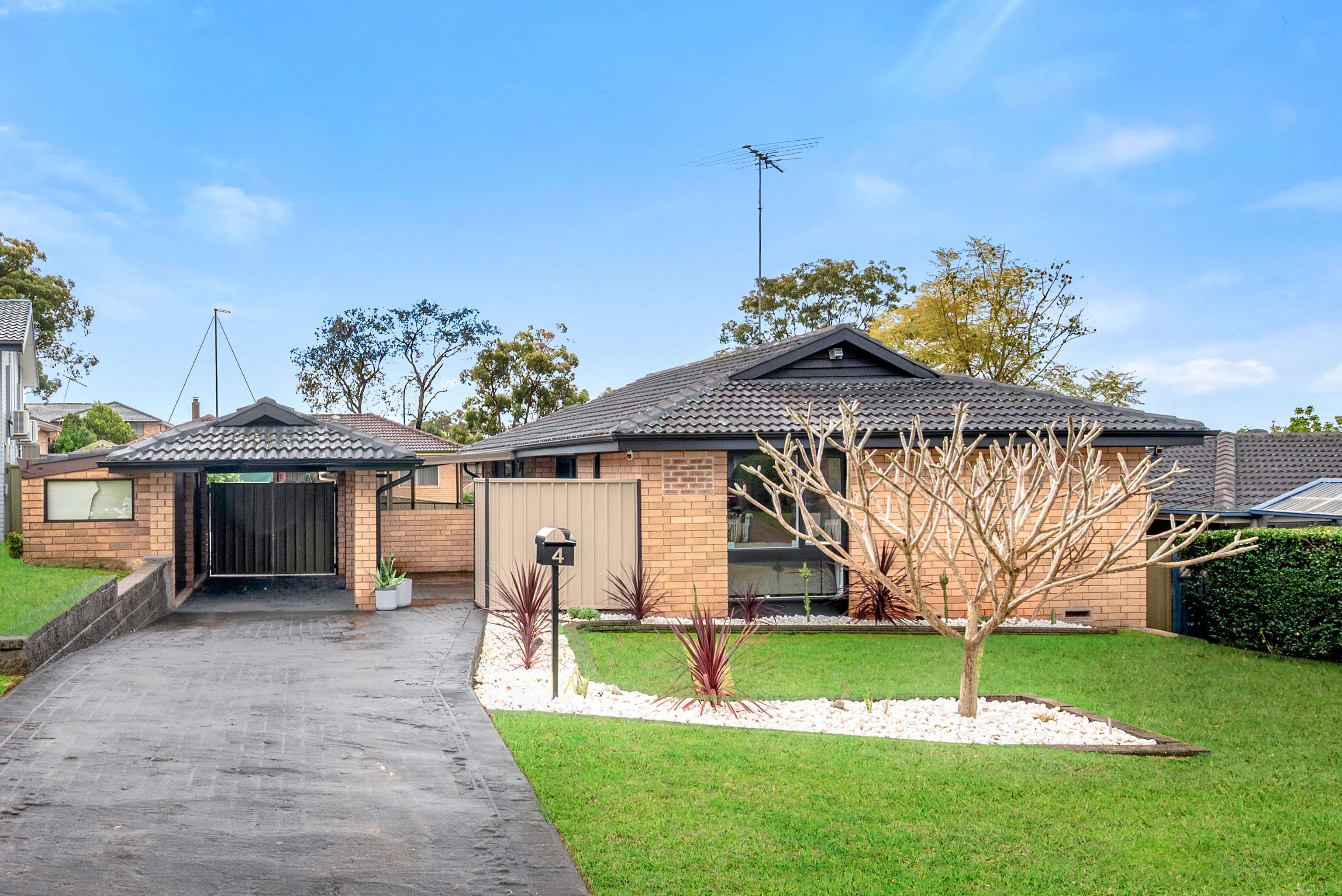 4 Yulunga Place, Bradbury NSW 2560, Bradbury - Image 1