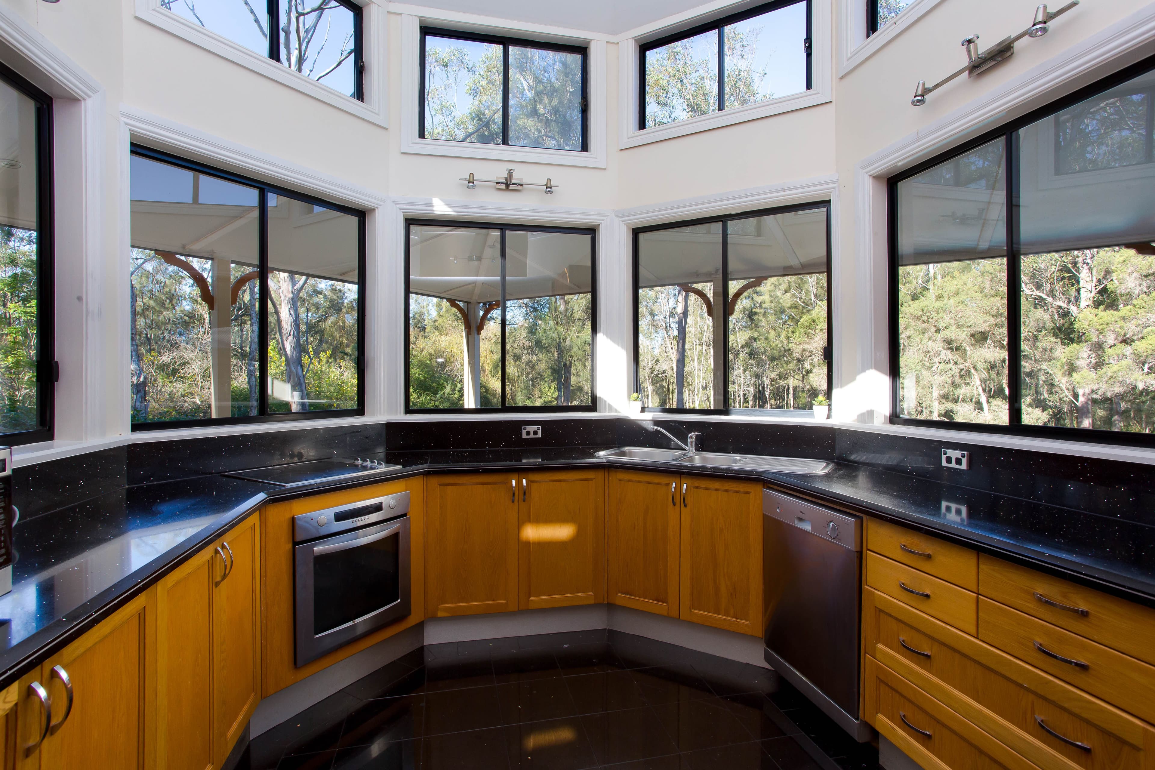 154 Freemans Drive, Morisset - Thumbnail 4
