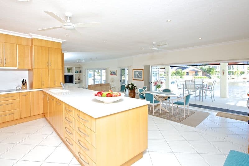 47 Cockleshell Court, RUNAWAY BAY QLD 4216, Runaway Bay - Thumbnail 5