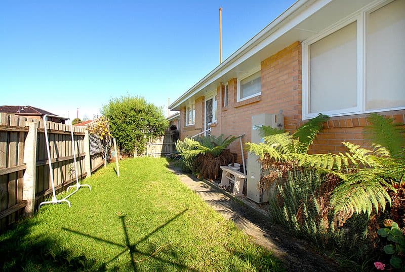 35 Noble Street, NOBLE PARK VIC 3174, Noble Park - Thumbnail 5