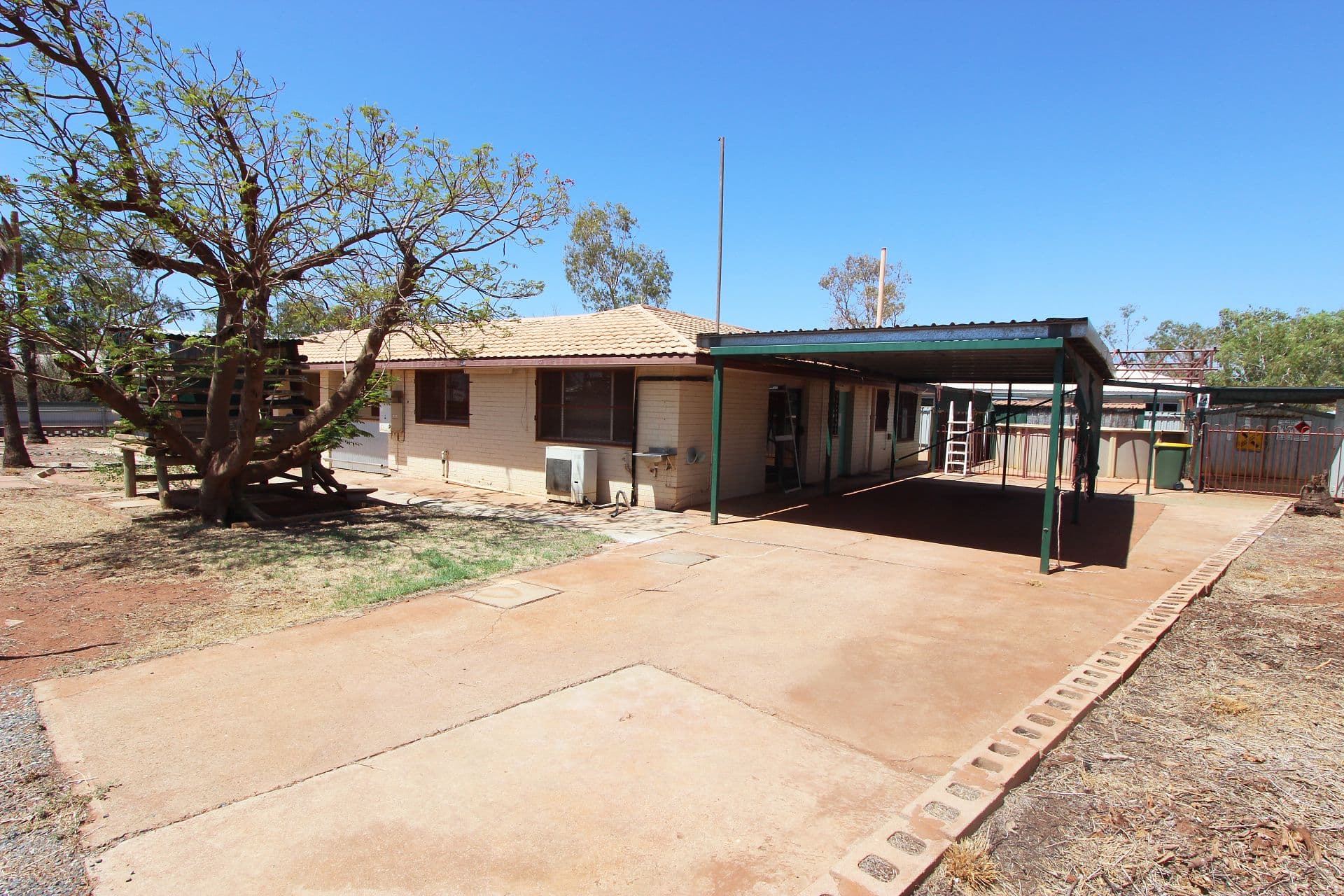 6 Crawford Way, Roebourne WA 6718, Roebourne - Thumbnail 2