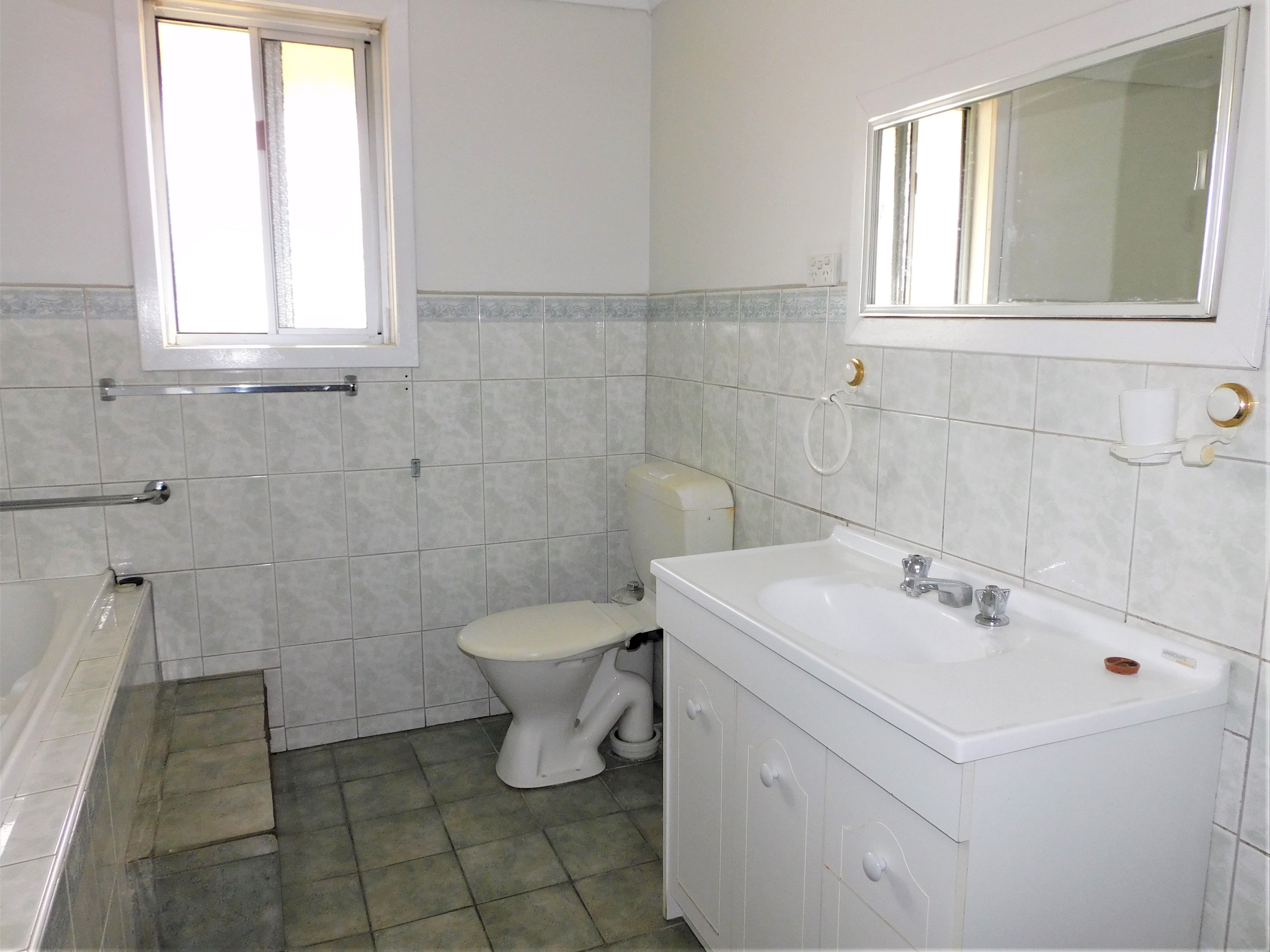 13 Patterson Street, Bordertown SA 5268, Bordertown - Thumbnail 7