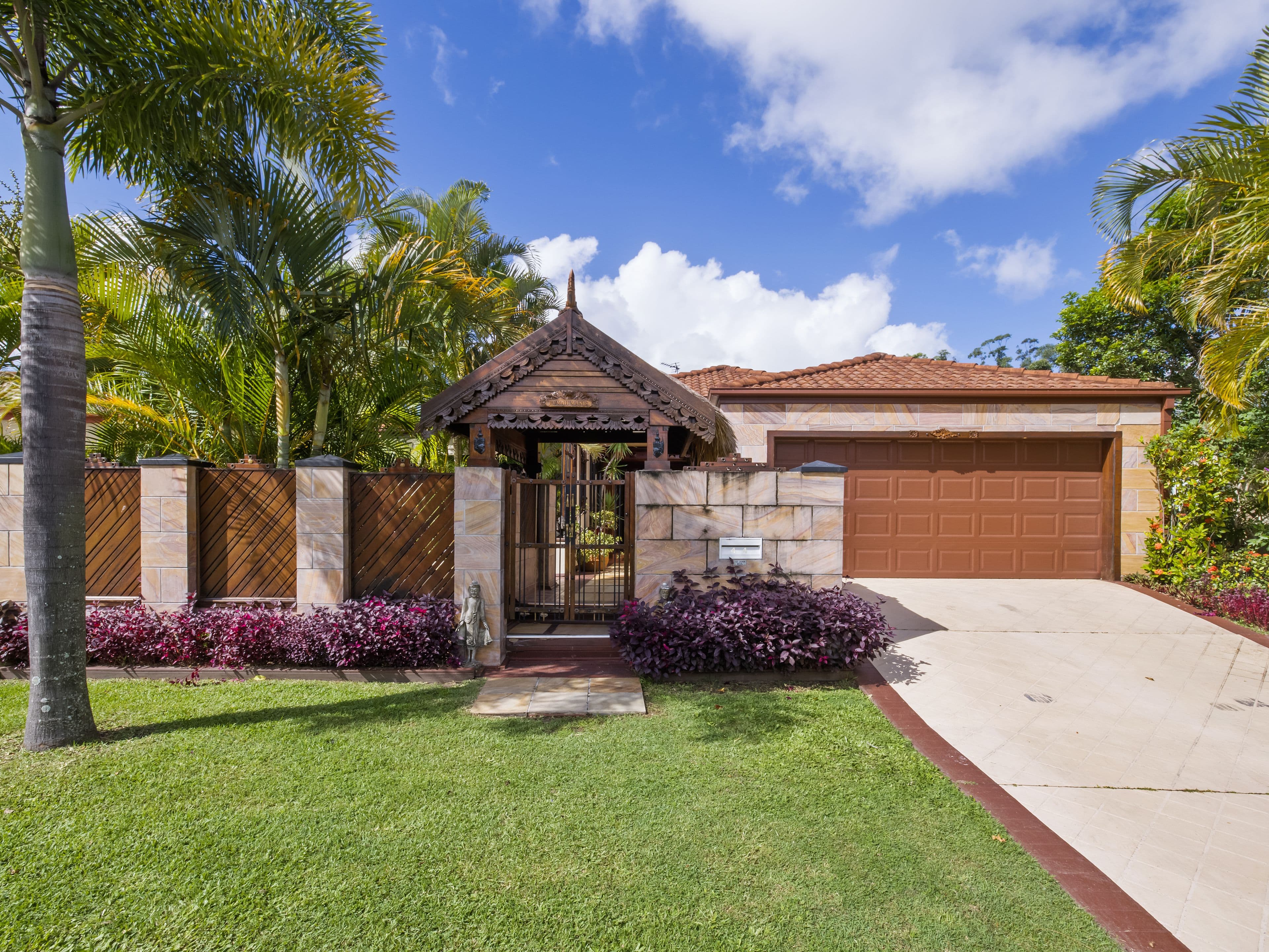 44 Woody Views Way, Robina QLD 4226, Robina - Thumbnail 2