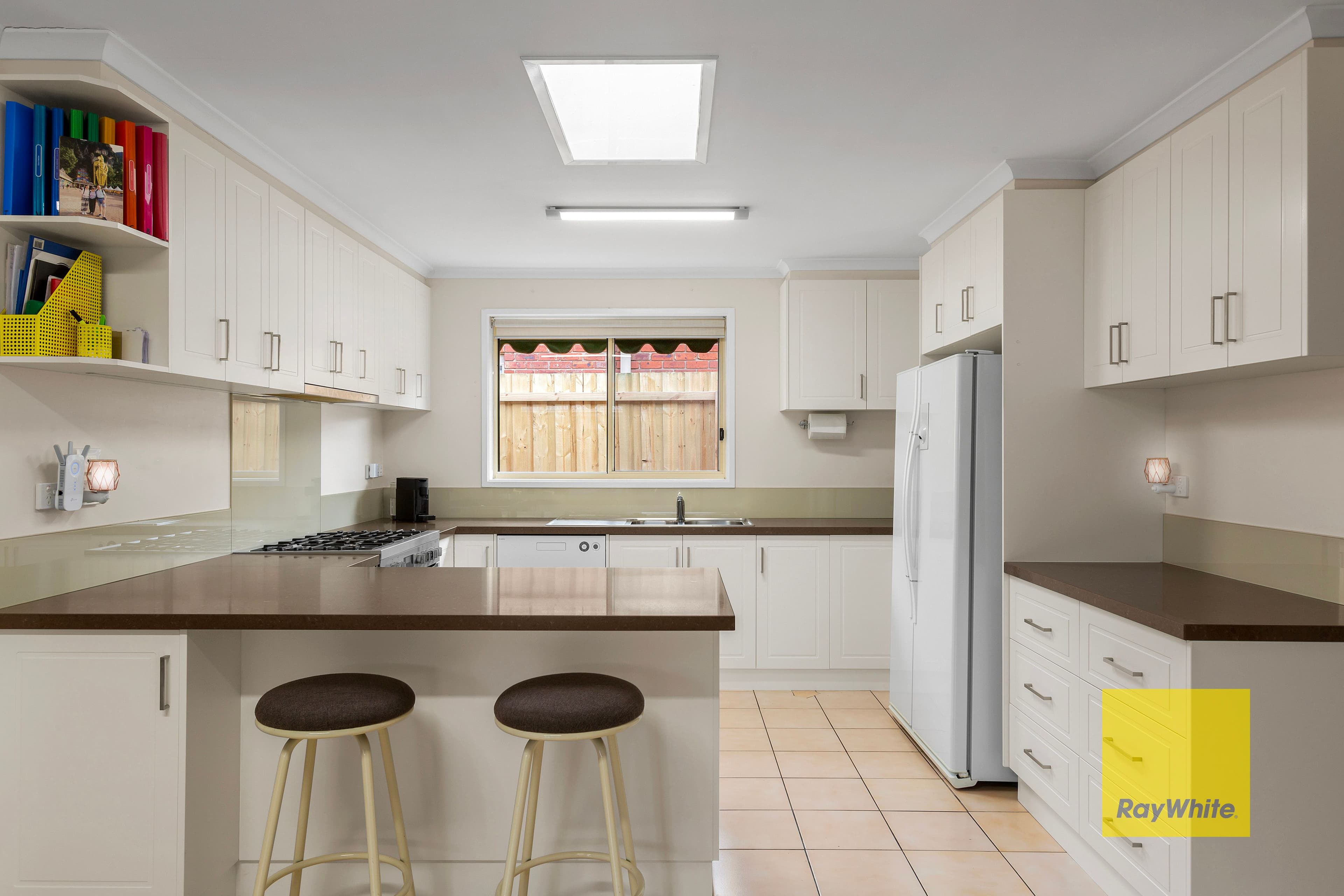 2 Kindale Court, Highton VIC 3216, Highton - Thumbnail 8