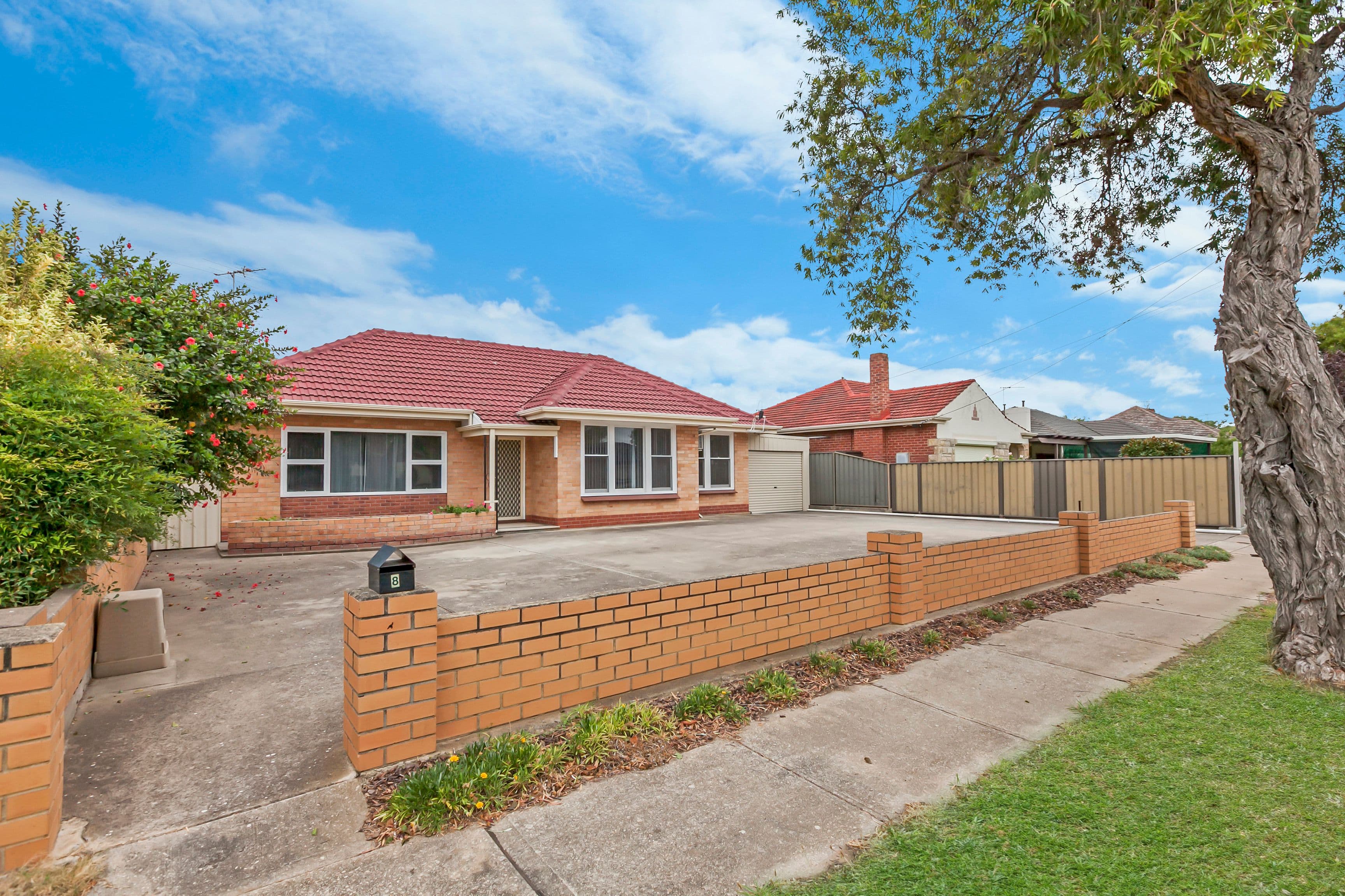 8 Maxwell Road, Manningham SA 5086, Manningham - Thumbnail 2