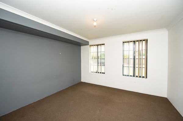 52 Avalon Road, Australind WA 6233, Australind - Thumbnail 4