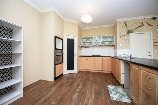 52 Avalon Road, Australind WA 6233, Australind - Thumbnail 6