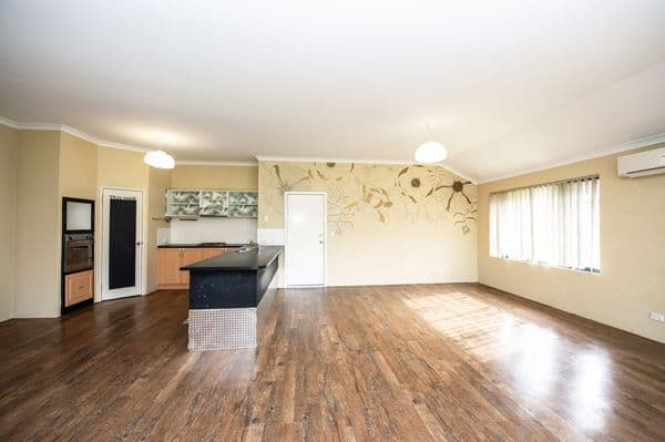 52 Avalon Road, Australind WA 6233, Australind - Thumbnail 7