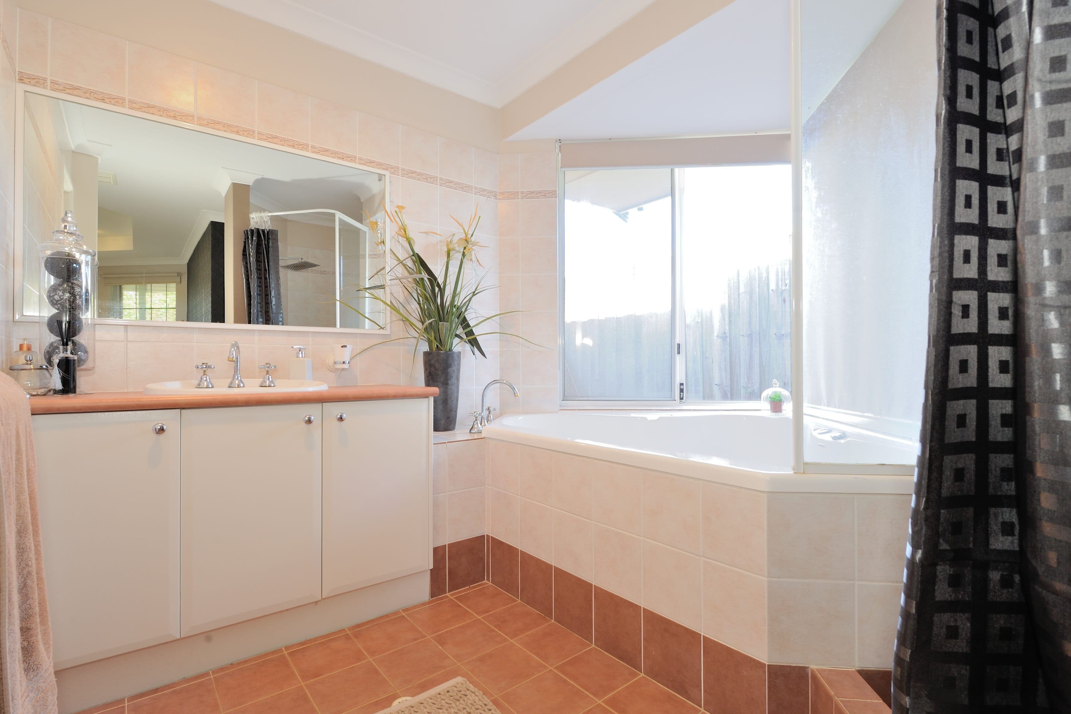 19 Abbotswood Drive, Landsdale WA 6065, Landsdale - Thumbnail 7