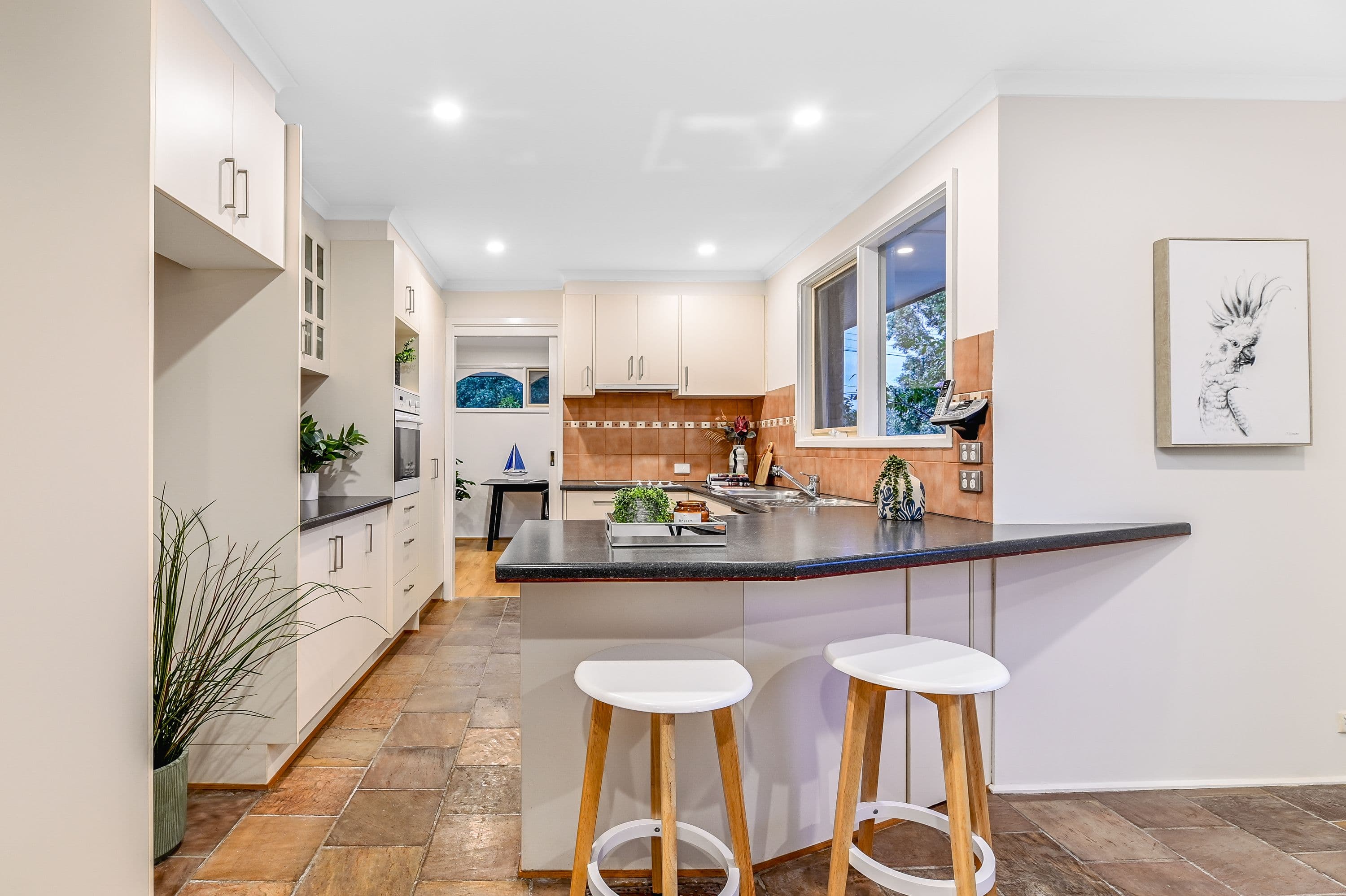 69 Cootamundra Drive, Wheelers Hill VIC 3150, Wheelers Hill - Thumbnail 5